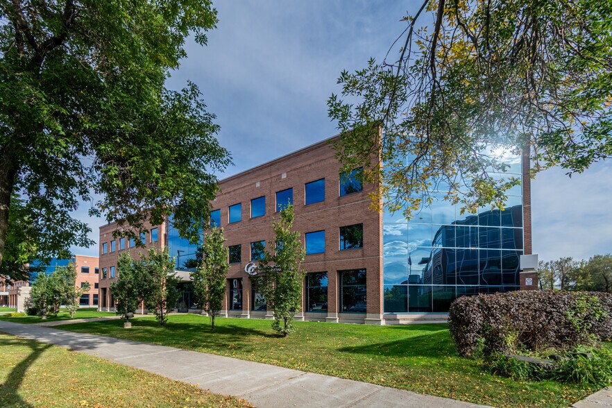 1165 Boul Lebourgneuf, Québec, QC for lease - Building Photo - Image 2 of 10