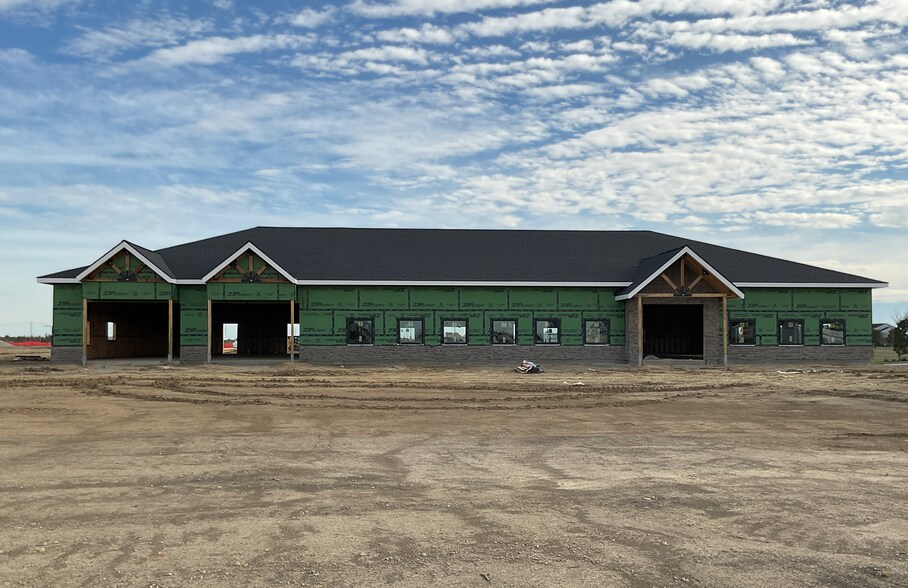 270-290 Crossing Dr, Washington Court House, OH à louer - Photo du bâtiment - Image 2 de 2