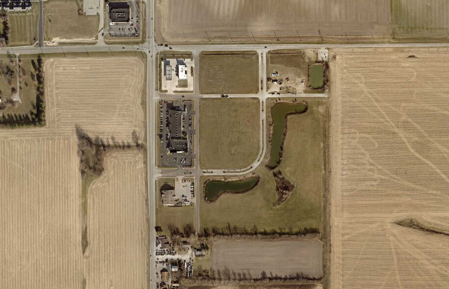 South Grove Blvd, Bargersville, IN à vendre - Photo du bâtiment - Image 2 de 5