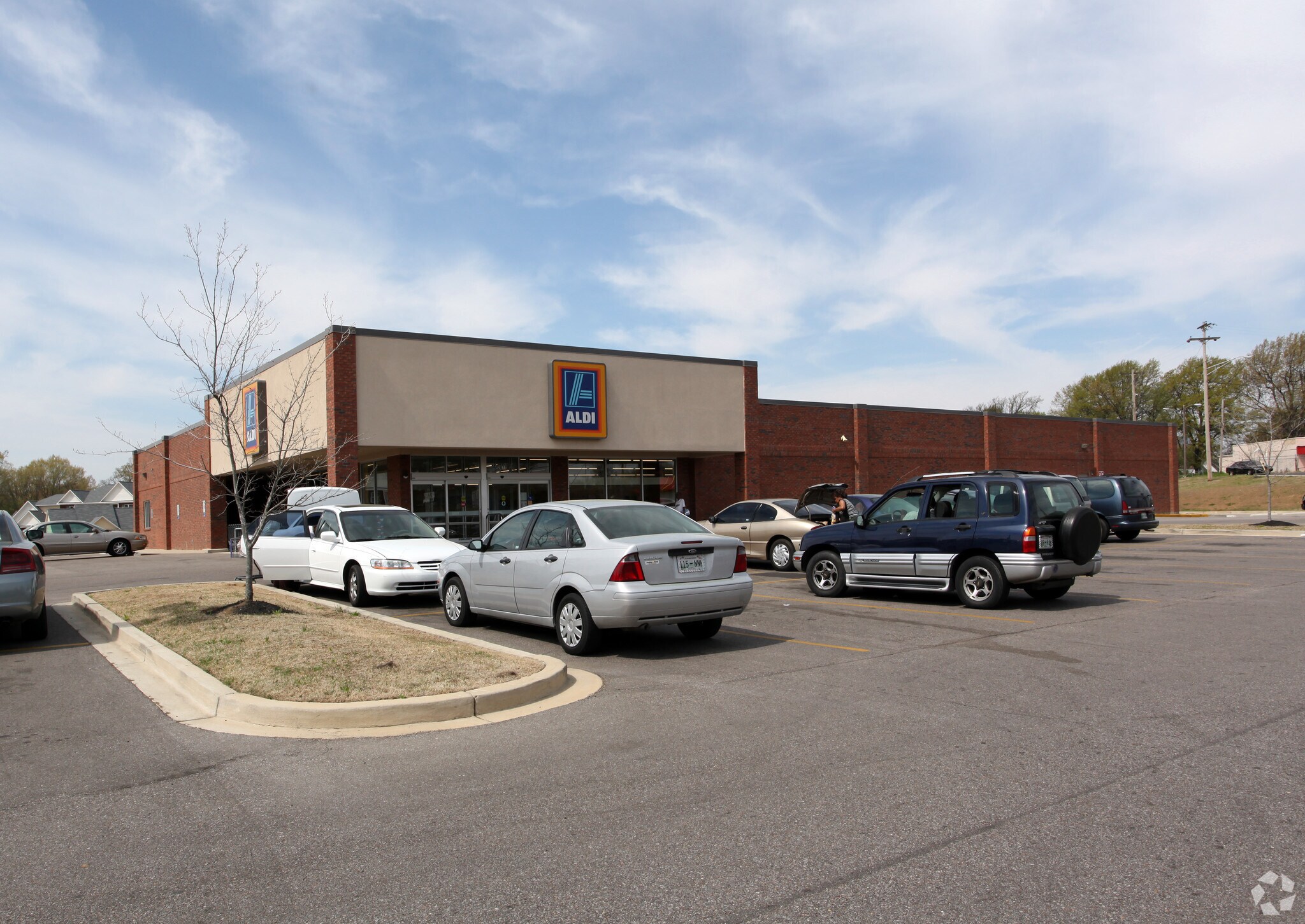 2877 Lamar Ave, Memphis, TN à vendre Photo principale- Image 1 de 6