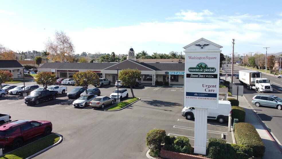 1111-1161 E Washington Ave, Escondido, CA for lease - Building Photo - Image 2 of 7