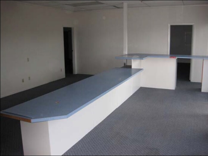 621 E Market St, Rockport, TX for lease - Lobby - Image 3 of 15