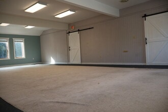 104 Schubert Dr, Downingtown, PA for lease Interior Photo- Image 1 of 19