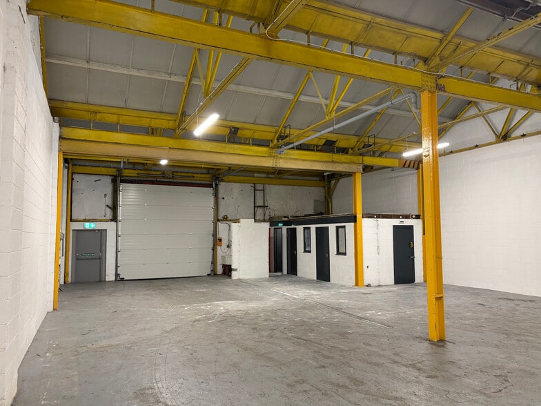 321 Halley St, Glasgow for lease - Building Photo - Image 3 of 6