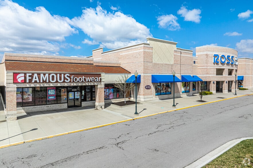 15100-15410 W 119th St, Olathe, KS à louer - Photo du bâtiment - Image 2 de 7