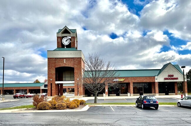 Plus de détails pour 19-75 S Randall Rd, North Aurora, IL - Commerce de détail, Local d'activités à louer