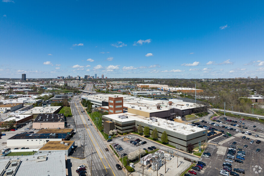 2600-2650 S Hanley Rd, Brentwood, MO for lease - Aerial - Image 2 of 4