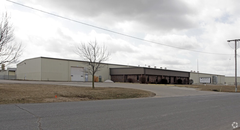 3352 Maple City Dr, Goshen, IN for sale - Primary Photo - Image 2 of 2