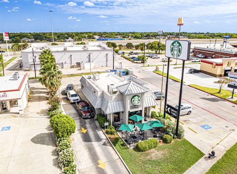 1304 Wildcat Dr, Portland, TX for sale - Building Photo - Image 1 of 5