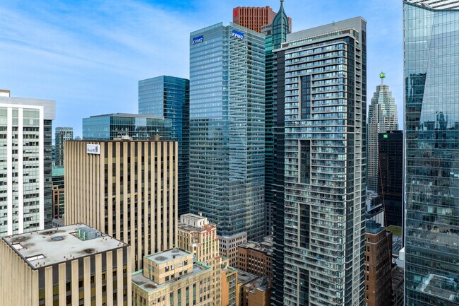 More details for 333 Bay St, Toronto, ON - Office for Lease