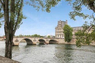 23 Quai Voltaire, Paris, PAR - AÉRIEN Vue de la carte