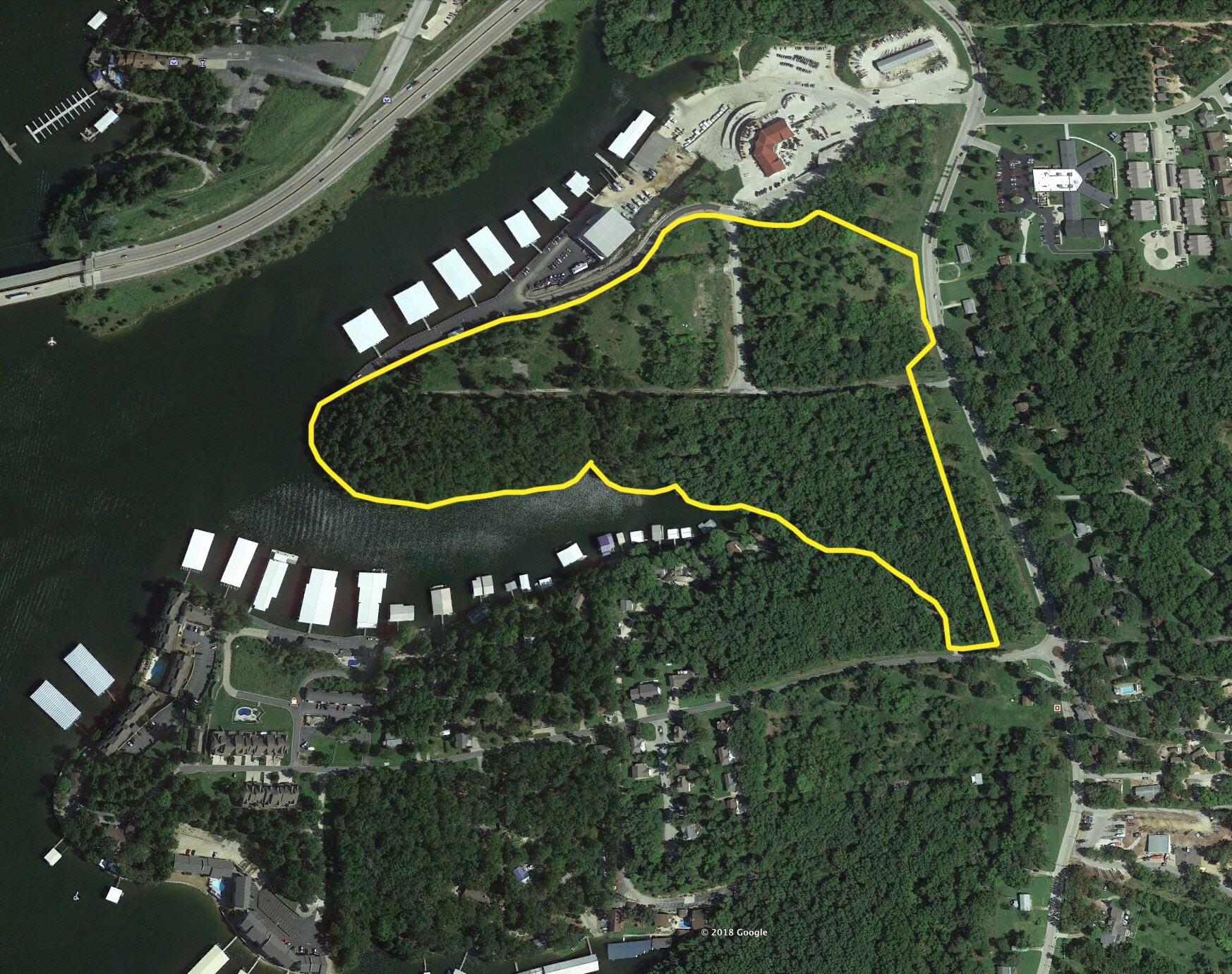 Windjammer Dr, Osage Beach, MO à vendre Photo principale- Image 1 de 7