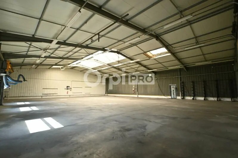 9 Rue Des Genets, Reyrieux for lease - Building Photo - Image 2 of 19