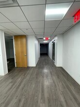 551 Fifth Ave, New York, NY for lease Interior Photo- Image 2 of 3