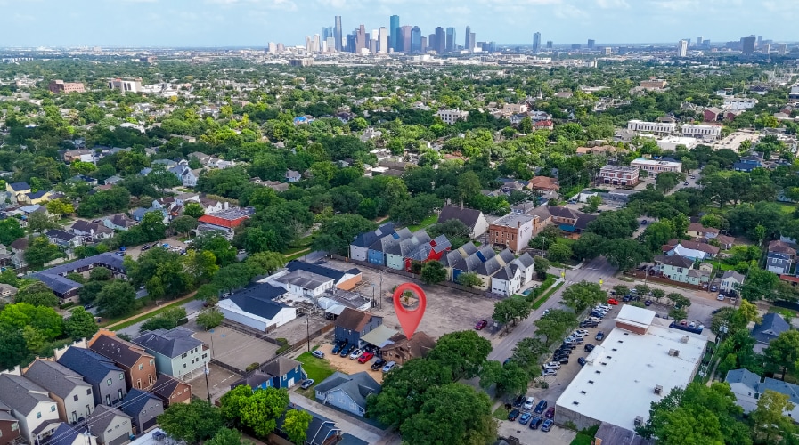 1322 Yale St, Houston, TX for lease - Building Photo - Image 2 of 22