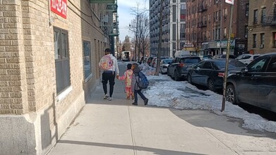 2080-2090 Grand Concourse, Bronx, NY à louer - Vidéo sur l’inscription commerciale 