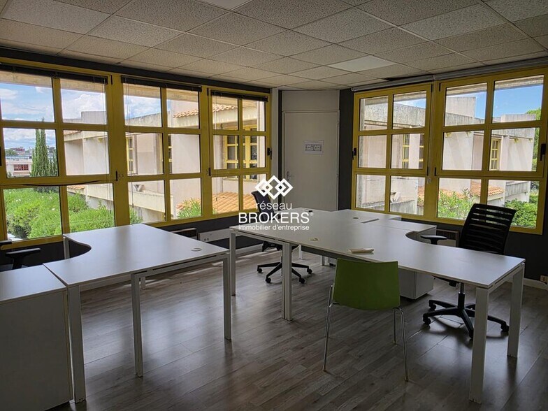 Office in Montpellier for lease - Interior Photo - Image 3 of 6
