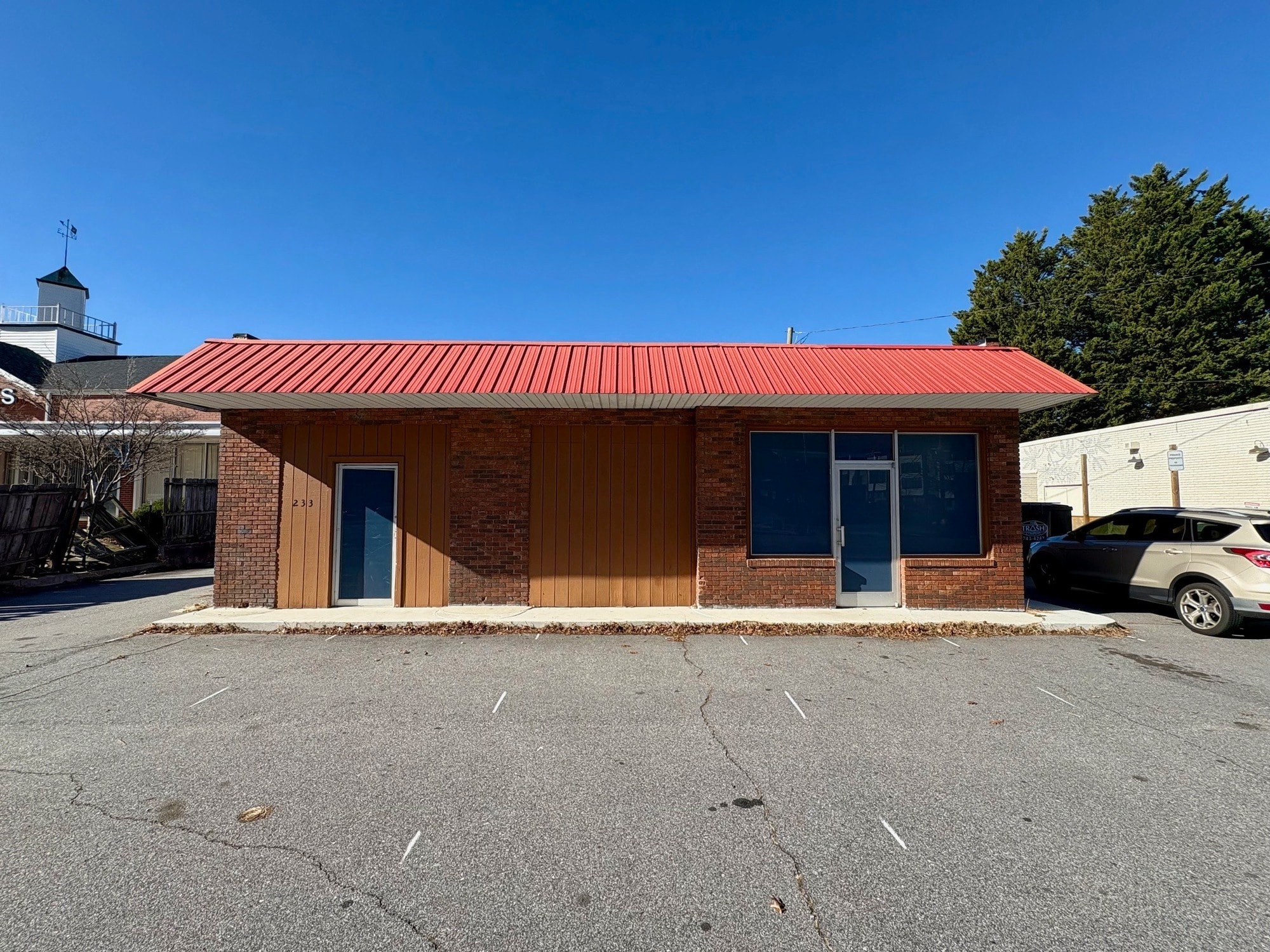233 Biltmore Ave, Asheville, NC for lease Building Photo- Image 1 of 14