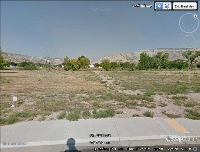 Cardinal Way, Parachute, CO à vendre - Photo du bâtiment - Image 3 de 7