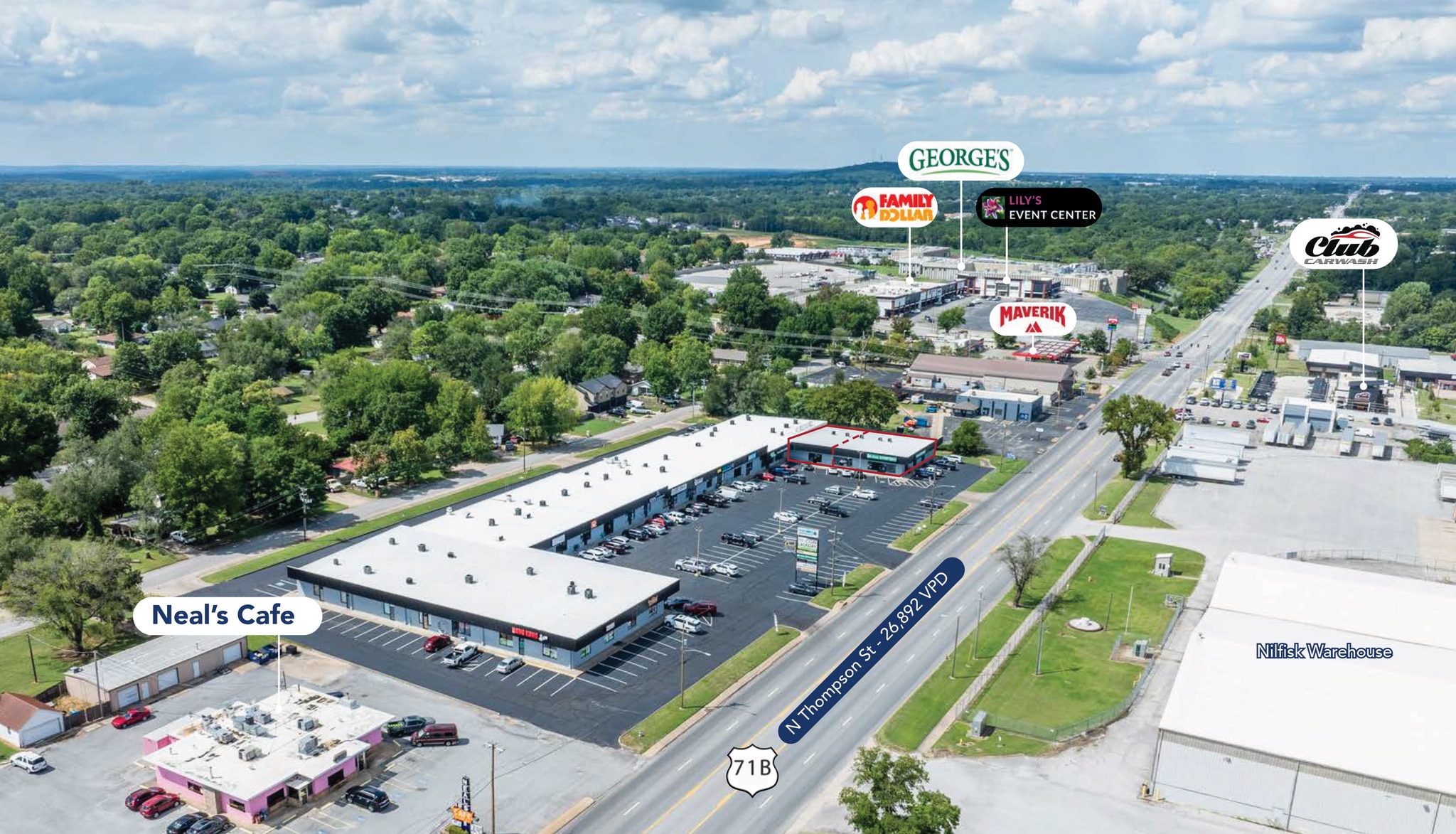 812 N Thompson St, Springdale, AR for lease Interior Photo- Image 1 of 5