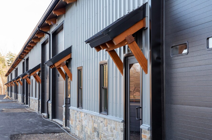 3828 101 hwy, Greer, SC à louer - Photo du bâtiment - Image 3 de 7