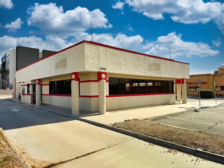 2791 Lenwood Rd, Barstow, CA à vendre - Photo du bâtiment - Image 3 de 15