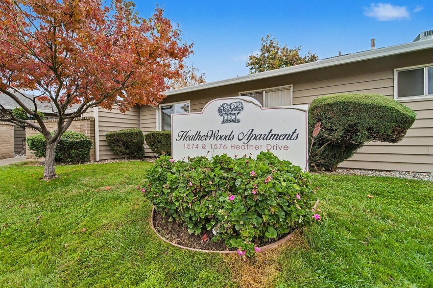 1574 - 1576 Heather Dr, Yuba City, CA for sale - Building Photo - Image 2 of 59