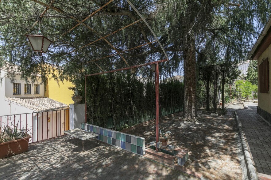 Plaza Trajano, 24, Cenes de la Vega, Granada à vendre - Photo du bâtiment - Image 2 de 36