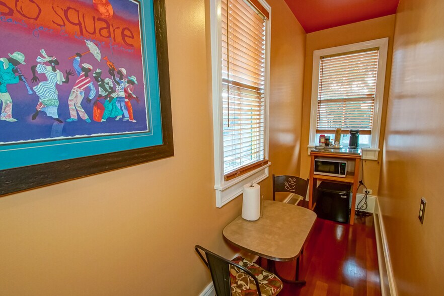 1211 Governor Nicholls St, New Orleans, LA à vendre - Photo du bâtiment - Image 3 de 13