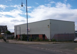 Plus de détails pour 120 Derby Rd, Bootle - Industriel à louer
