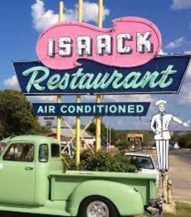 More details for 1606 Main St, Junction, TX - Retail for Sale