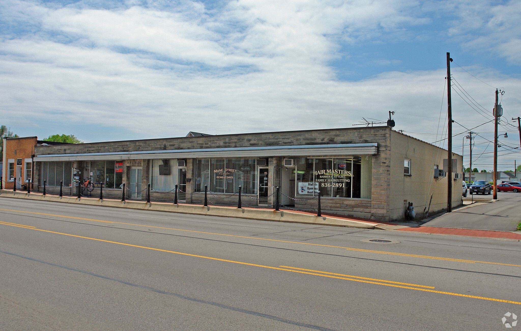 7-17 N Main St, Englewood, OH for lease Primary Photo- Image 1 of 4