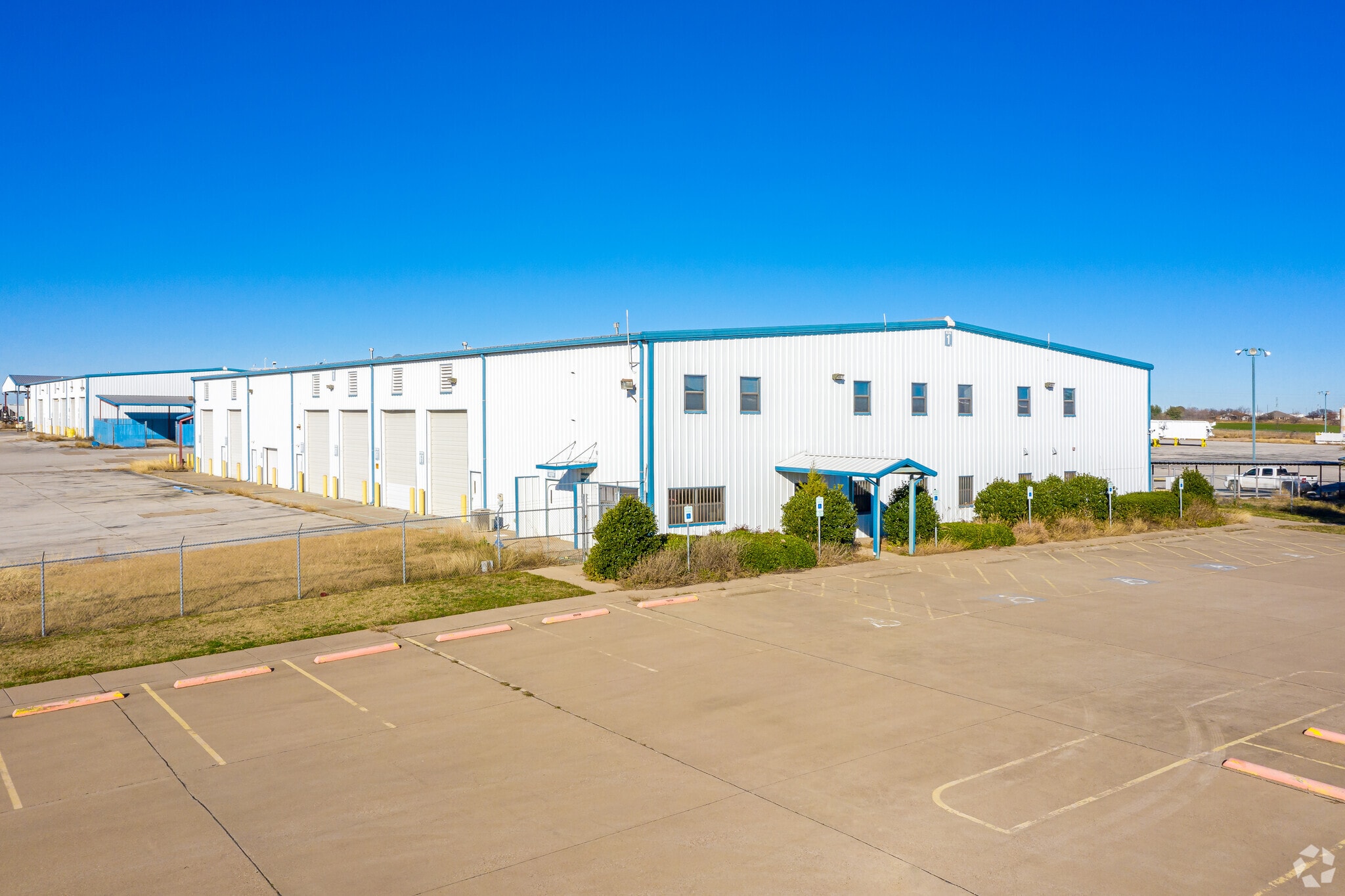3701 Windmill Rd, Cleburne, TX for lease Primary Photo- Image 1 of 27