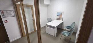 Plus de détails pour Bureau à louer