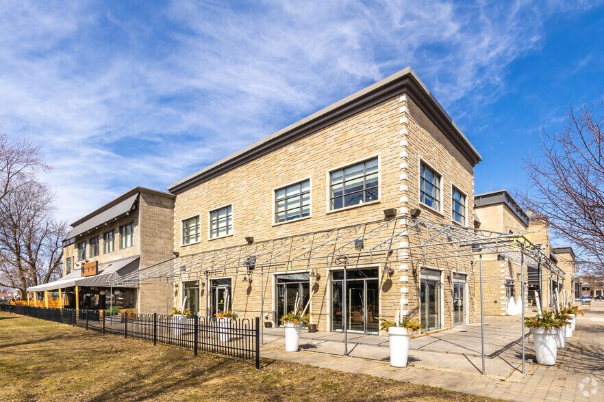 465-467 Rue Notre-Dame, Repentigny, QC à louer - Photo du bâtiment - Image 3 de 8