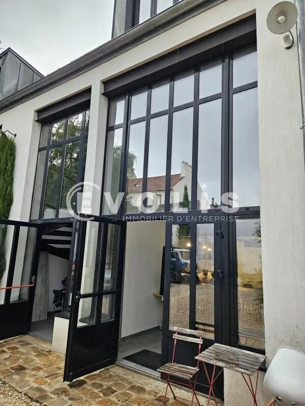 Office in Arcueil for lease Building Photo- Image 1 of 12