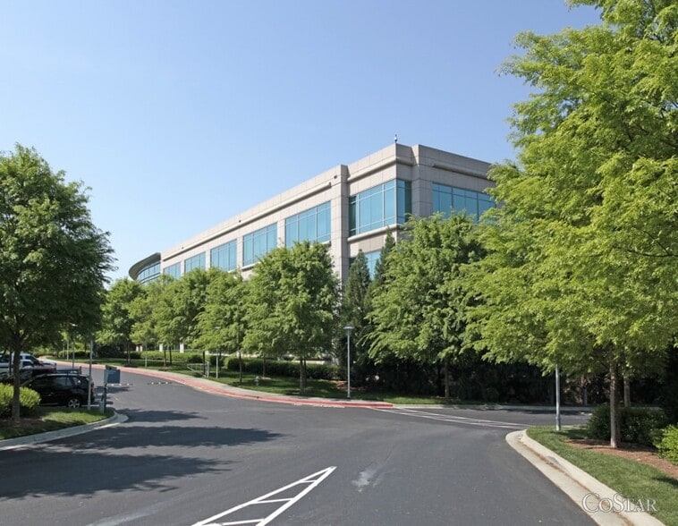 1100 Alderman Dr, Alpharetta, GA for lease - Building Photo - Image 2 of 17