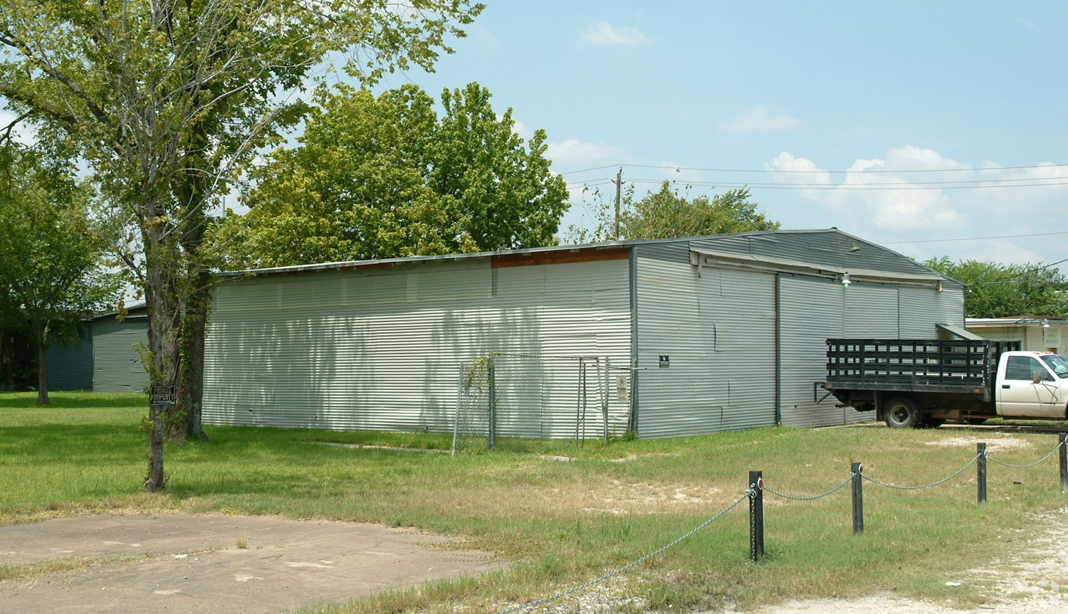 3613 Lumberdale Rd, Houston, TX for lease Primary Photo- Image 1 of 9