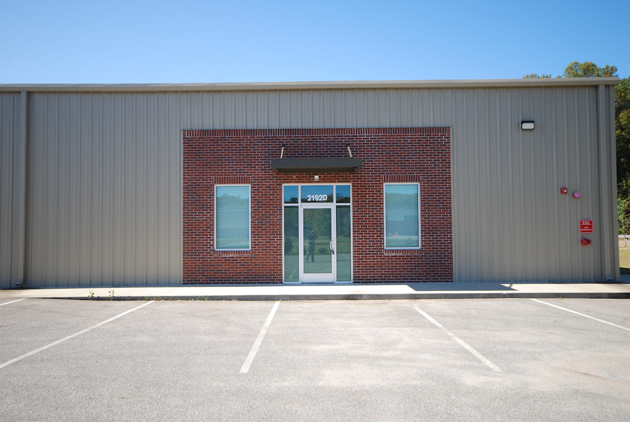 2192 Express Dr, Jackson, TN for lease Building Photo- Image 1 of 26