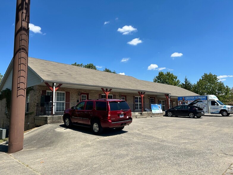 808 Kraft St, Clarksville, TN à vendre - Photo du bâtiment - Image 2 de 10