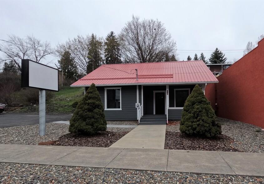 325 S Grand Ave, Pullman, WA for sale - Building Photo - Image 1 of 1