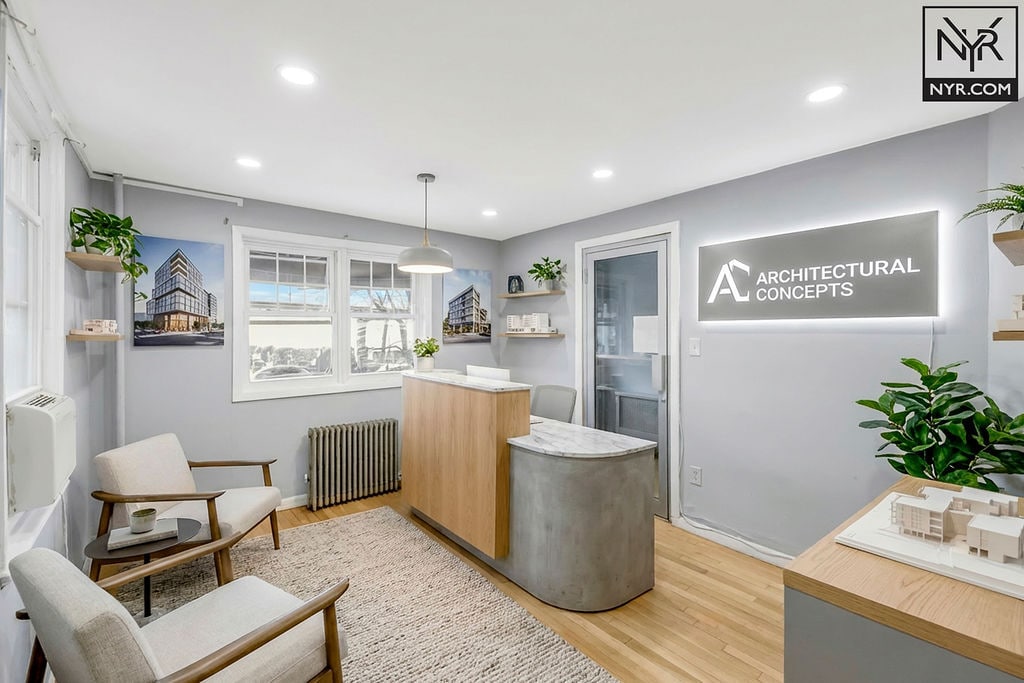 2559 31st St, Astoria, NY for lease Interior Photo- Image 1 of 20