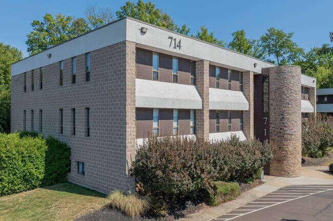 Plus de détails pour 716 N Bethlehem Pike, Lower Gwynedd, PA - Bureau à louer