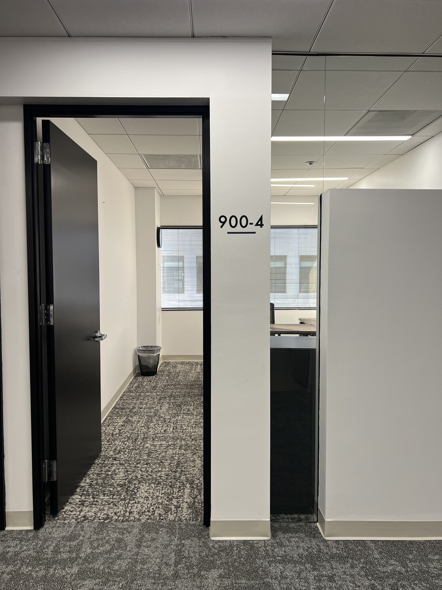 3333 Wilshire Blvd, Los Angeles, CA for lease Interior Photo- Image 1 of 7