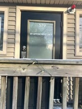 379-381 Sconticut Neck Rd, Fairhaven, MA à louer Photo intérieure- Image 2 de 10