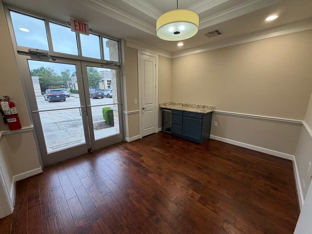 2219 Sawdust Rd, The Woodlands, TX 77380 - Unité 1301 - - Photo intérieure - Image 1 of 3