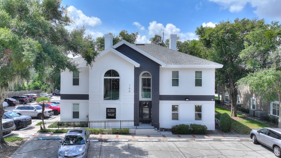 166 Lookout Pl, Maitland, FL à louer - Photo du bâtiment - Image 2 de 16