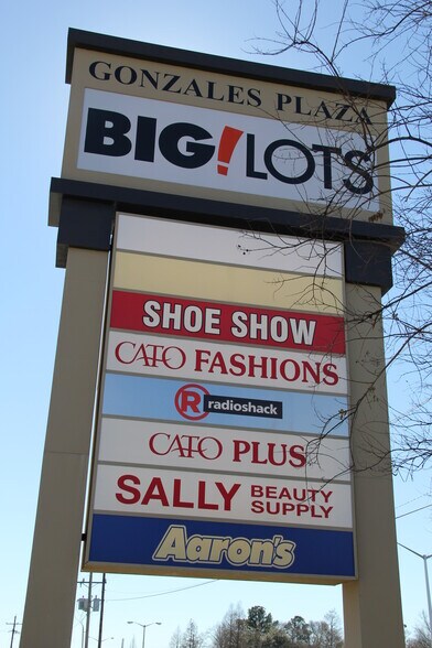 200 N Airline Hwy, Gonzales, LA à louer - Photo du bâtiment - Image 3 de 9