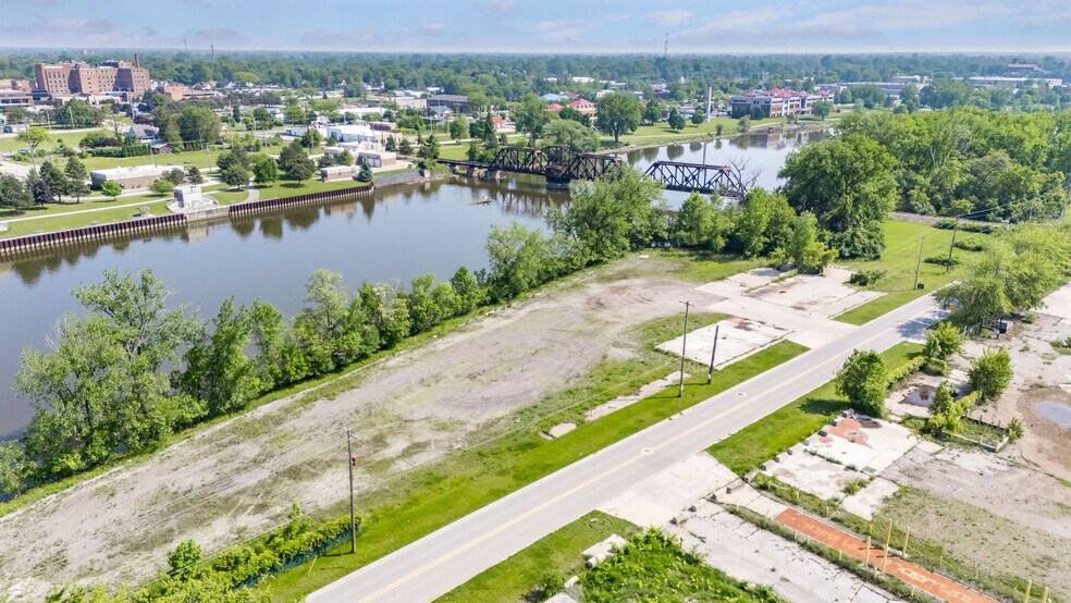 1420 Niagara st, Saginaw, MI for sale - Building Photo - Image 1 of 14
