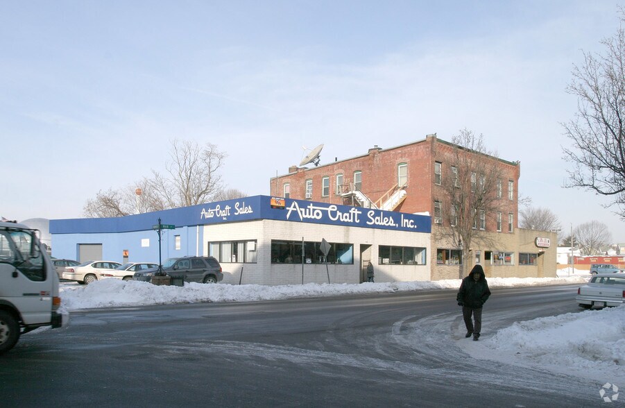 570-574 Main St, Springfield, MA for sale - Building Photo - Image 2 of 17